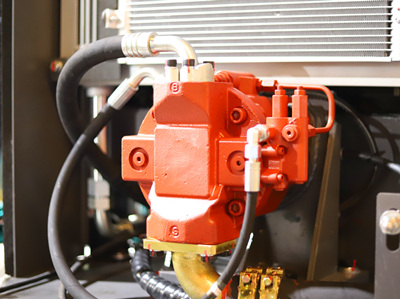 宝鼎轮式挖掘机图片 宝鼎轮式挖掘机图片