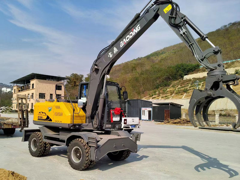 贵州抓木机市场宝鼎抓木机销量再创新高