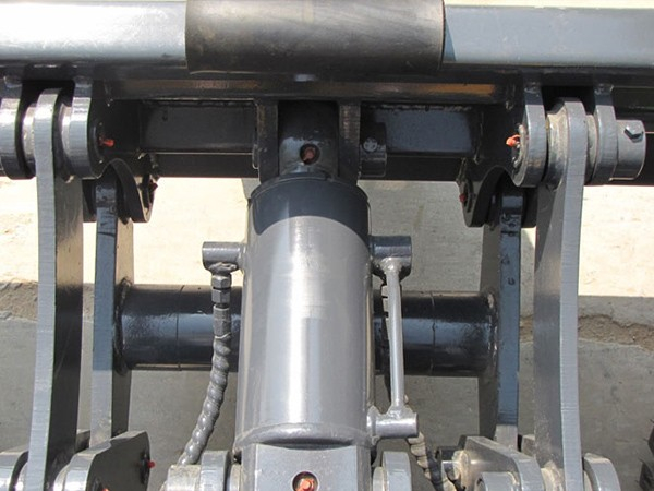 宝鼎轮式95-7多功能抓料机 宝鼎轮式95-7多功能抓料机