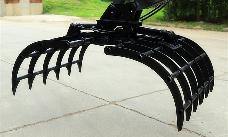 宝鼎抓草机抓具