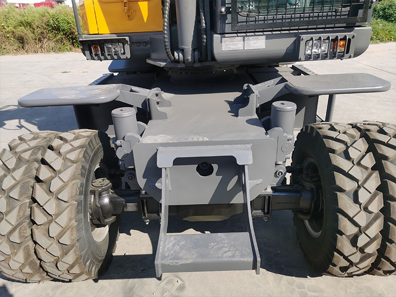 宝鼎BD80W-9H轮式抓木机 宝鼎BD80W-9H轮式抓木机