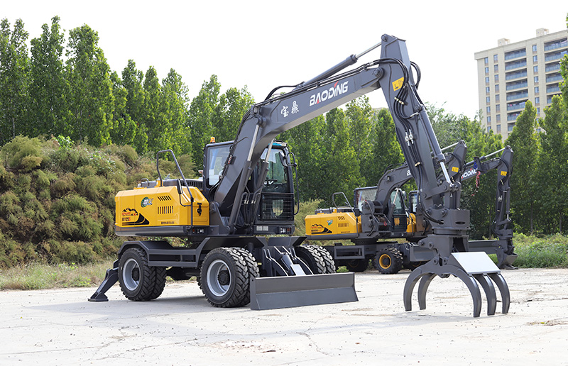 宝鼎BD125S抓木机