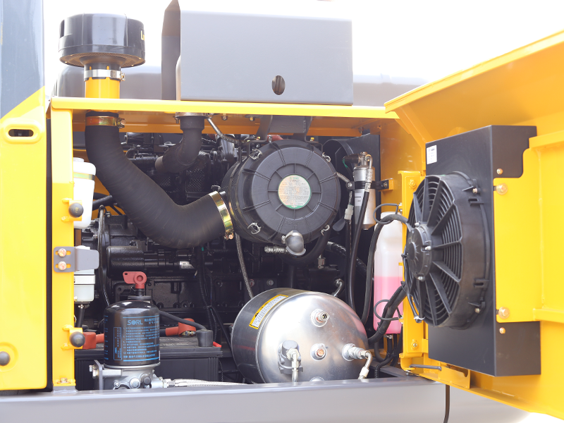 宝鼎110G抓木机散热器