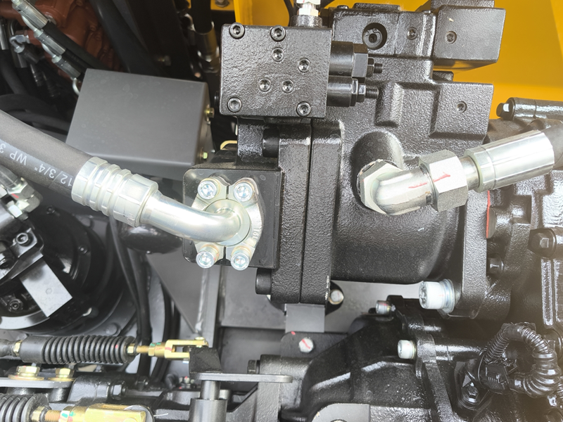 宝鼎110G抓木机泵阀