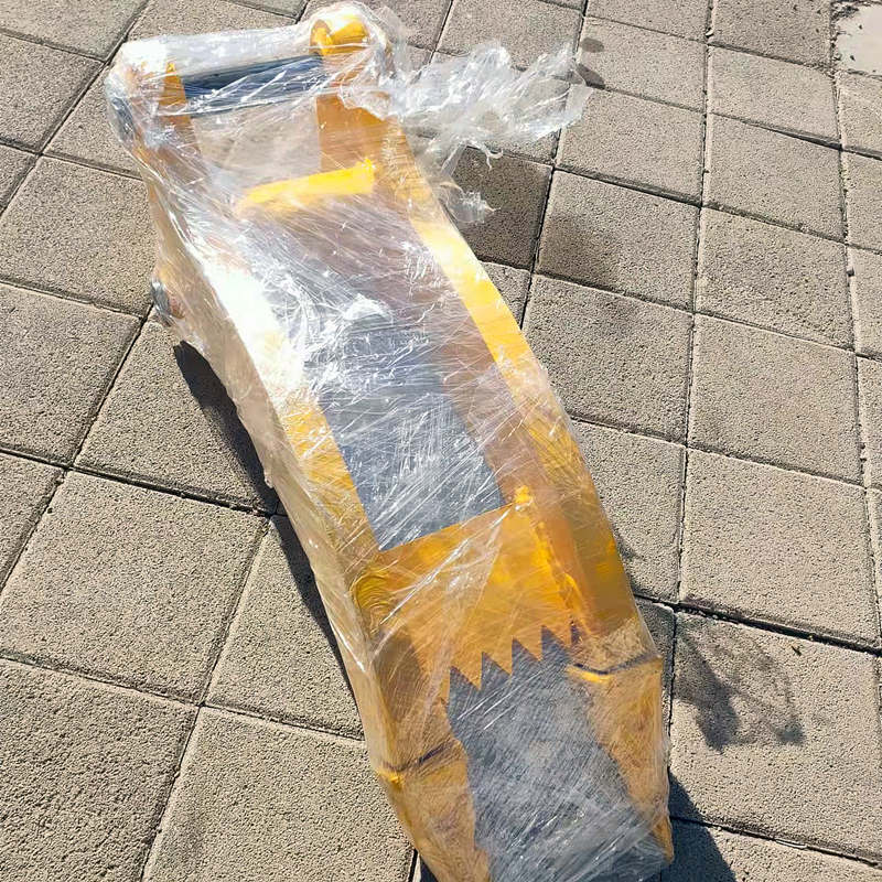 宝鼎轮式挖掘机挖树根器