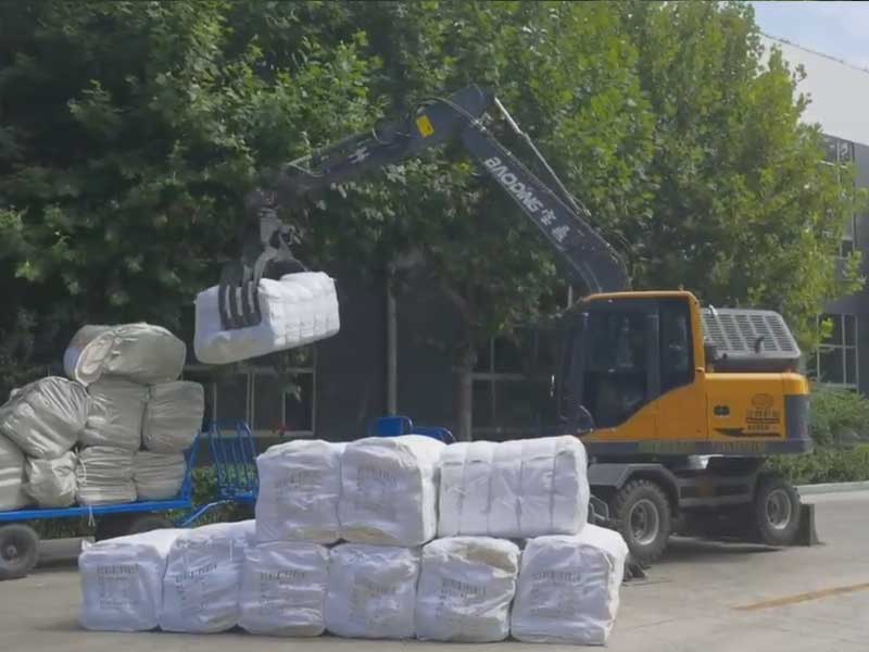 宝鼎抓木机，可运用于各个方向