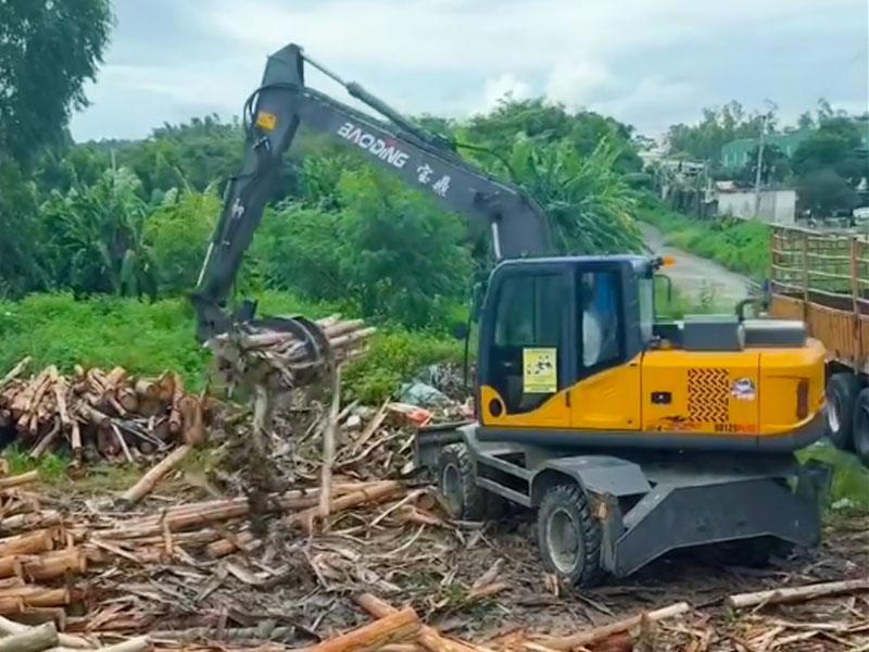 专业级性能：宝鼎BD125PLUS抓木机物料装卸专家