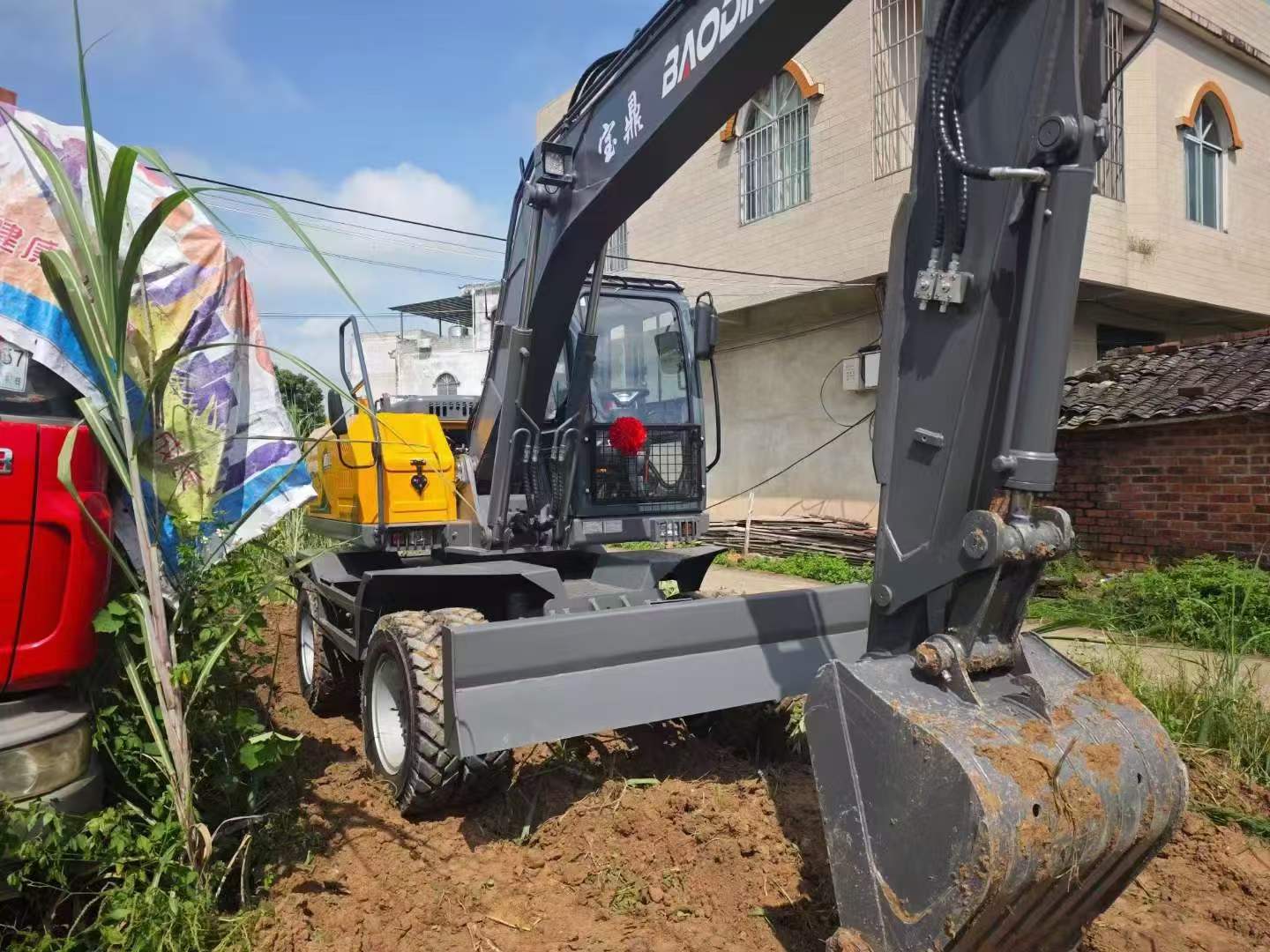 轮式挖掘机需求增长，售后服务成关键因素