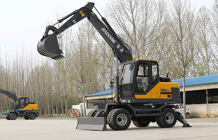 宝鼎轮式挖掘机