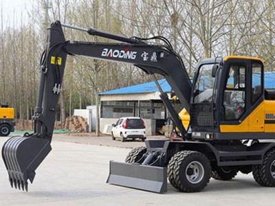 宝鼎轮式挖掘机，农田基础设施建设的理想选择