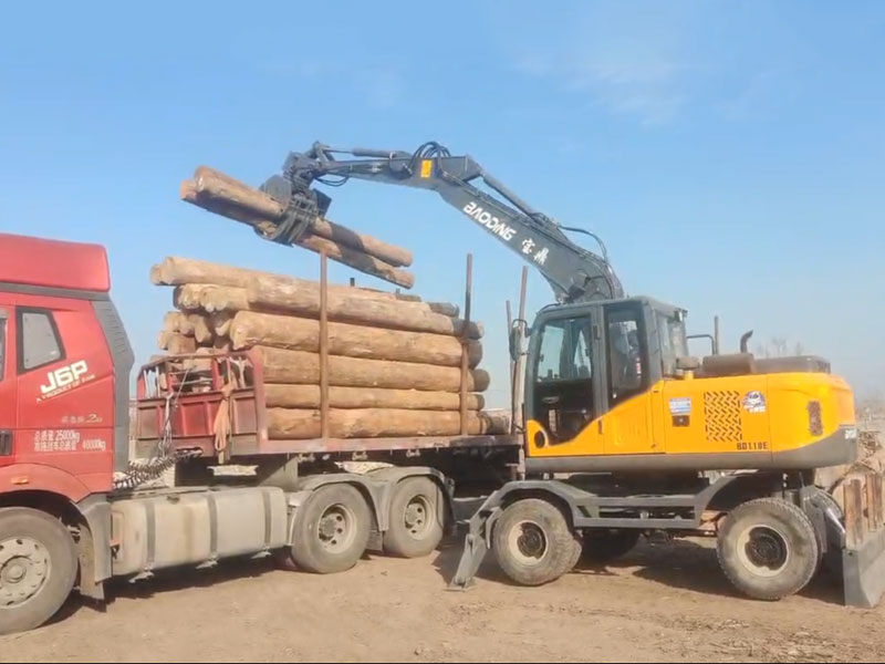 宝鼎110E抓木机：高效作业的可靠选择