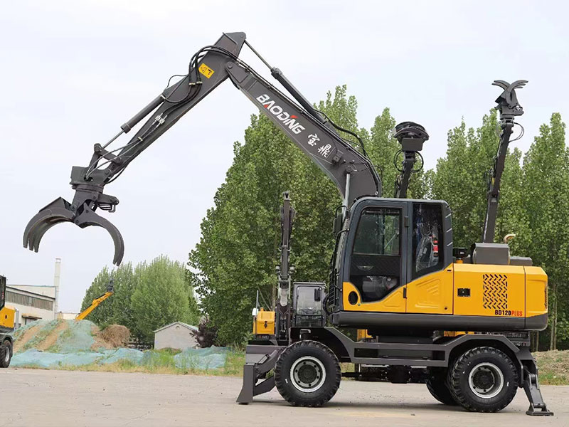 宝鼎BD120PLUS轮式抓木机全面解析