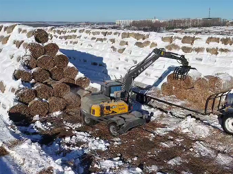宝鼎抓木机厂家：质量与服务双向把控