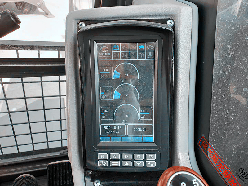 宝鼎BD105轮式挖掘机 轮式挖掘机仪表盘