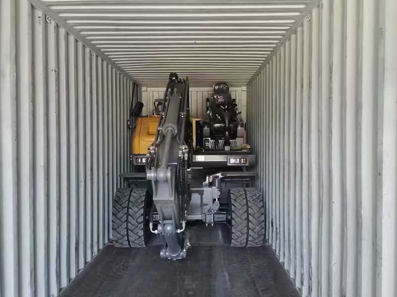 宝鼎80液压行走轮式挖掘机出口泰国