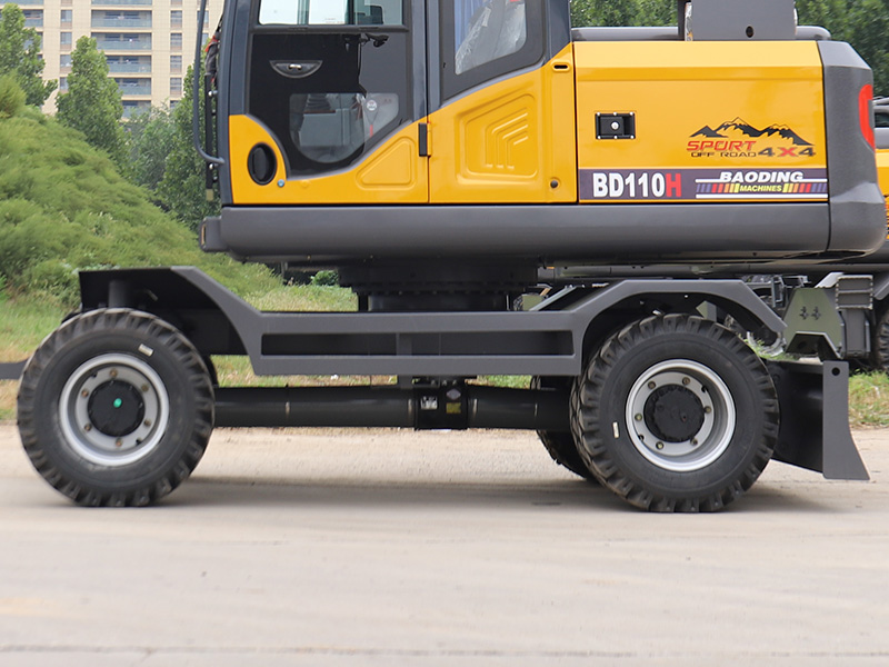 宝鼎110H抓木机轮边减速桥