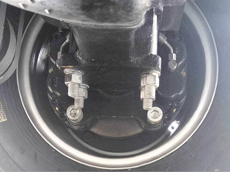 宝鼎110H抓木机刹车