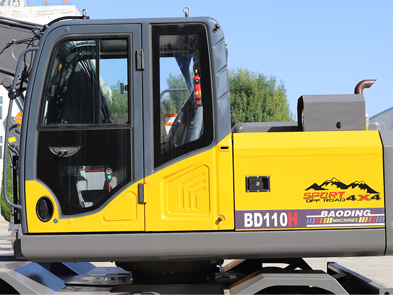 宝鼎110H抓木机外观1