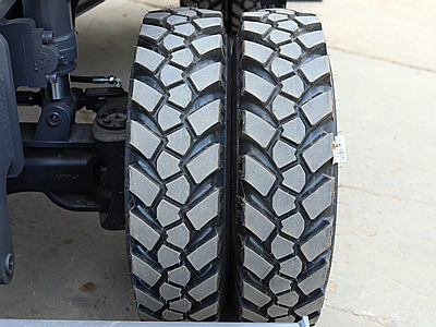 抓木机采用双联设计缝隙小